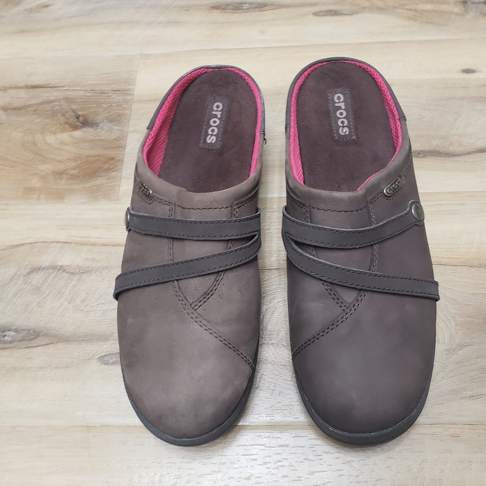 Crocs Women's Brown Slip-On Clog Shoes Size 10